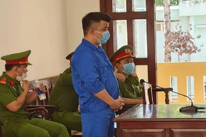 Hoãn xử vụ Toàn 'đen' vì vắng bị hại