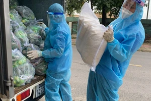 Đồng Nai phát 1.600 tấn gạo cho người dân gặp khó do dịch