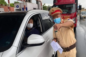 Đồng Nai cho phép người lao động từ TP.HCM đến tỉnh bằng ô tô cá nhân 