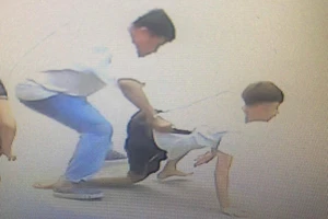 Công an TP Biên Hòa khởi tố kẻ truy sát hàng xóm bằng dao nhưng cho tại ngoại