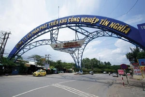 Công ty Cổ phần Phát triển KCN Tín Nghĩa hợp tác khai thác cảng biển