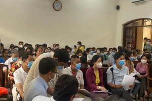 Hoãn xử vụ Tổng giám đốc công ty BĐS nhà đất Đồng Nai lừa bán đất trên giấy