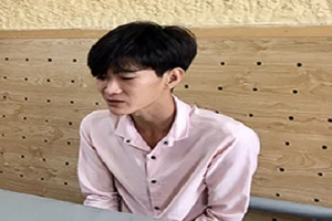 Dùng dao đâm người phụ nữ bán trứng gà để cướp tài sản