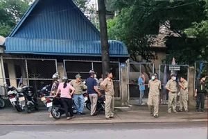 Tranh chấp đất đai, chị dâu đổ xăng thiêu chết em chồng