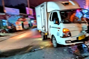 Khẩn trương điều tra vụ xe máy chở 4 đấu đầu xe tải, 3 người chết ở Đồng Nai