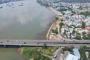 Đường ven sông Đồng Nai gần 2.000 tỉ đồng sau 2 năm khởi công