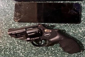 Đi chào bán súng, bị Tổ 161 Công an Đồng Nai phát hiện