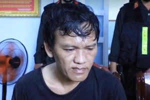 Bắt 'Quý đen' chuyên thu tiền bảo kê các chủ ghe đánh bắt cá trên sông Thị Vải