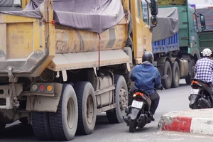 Bất an khi đi qua nút giao thông vòng xoay cổng 11 ở Đồng Nai