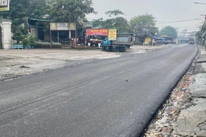 Sau chỉ đạo của Phó bí thư Đồng Nai, 'con đường đau khổ' được thảm nhựa 