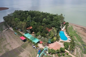 Làm rõ việc giao đất, sử dụng 2 đảo du lịch đẹp giữa hồ Trị An, Đồng Nai