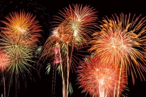 Đồng Nai bắn pháo hoa tại cầu Hóa An chào đón Tết Dương lịch 2026