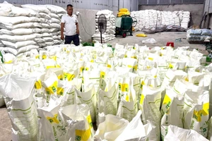 Công an Đồng Nai 'đột kích' nhà xưởng có dấu hiệu sản xuất, buôn bán phân bón giả 