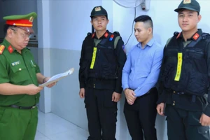 Công an Đồng Nai thu giữ gần 300 tấn phân bón giả 