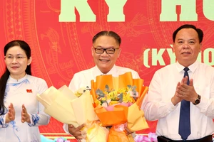 Chánh Văn phòng UBND tỉnh Đồng Nai được bầu giữ chức phó chủ tịch tỉnh