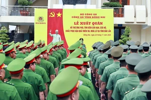 Hơn 130 cảnh sát tỉnh Đồng Nai đến Đắk Lắk hỗ trợ khắc phục hậu quả mưa lũ