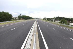 Cao tốc Biên Hòa - Vũng Tàu chưa thông xe tạm trong dịp Tết Nguyên đán