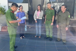 Bắt nữ nhân viên tham ô nhiều tỉ đồng của công ty