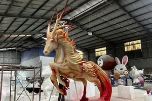 Độc đáo các mẫu linh vật ngựa Xích Thố, ngựa thần tại xưởng mút xốp Đồng Nai
