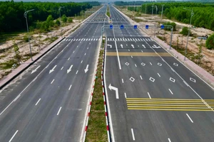 Hình ảnh 3 tuyến đường siêu đẹp kết nối sân bay Long Thành sắp hoàn thiện