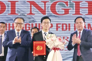 Đồng Nai trao giấy chứng nhận đầu tư 3 dự án FDI gần 550 triệu USD