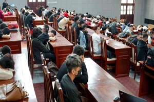 Khởi tố 343 người lừa đảo trực tuyến tại Campuchia