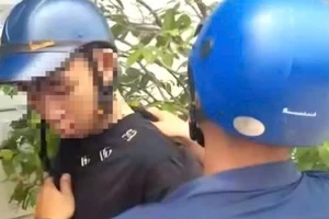 Bắt giữ nam thiếu niên đâm 1 học sinh trên đường đi học về