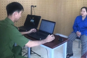 Người phụ nữ lừa đảo hơn 17 tỉ đồng với chiêu vay tiền đáo hạn ngân hàng