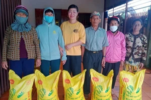 Người phụ nữ ở Đắk Nông biến nhà riêng thành "siêu thị 0 đồng" 