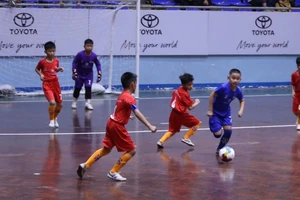 16 đội bóng nhí tranh tài giải U-9 toàn quốc tại Đắk Lắk