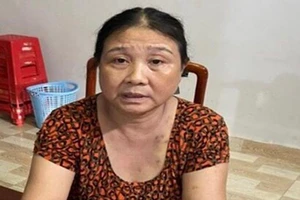 Bắt người phụ nữ trốn truy nã về tội chứa mại dâm