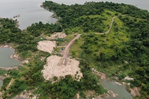 Khai thác cát lấn chiếm khu bảo tồn thiên nhiên Ea Sô