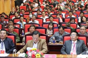 Chủ tịch tỉnh Đắk Nông đối thoại với nông dân