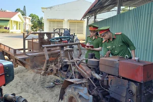 2 thanh niên trộm 3 xe công nông độ chế