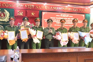 Bộ Công an khen thưởng công tác đấu tranh, phòng chống tội phạm ở Đắk Nông