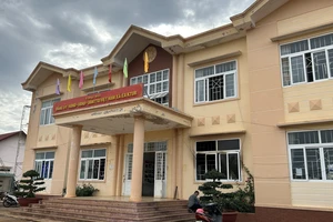 Vụ trụ sở xã ở Đắk Lắk bị tấn công: 'Tôi thoát chết trong gang tấc'