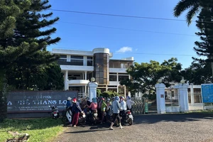 6 bộ, ngành cùng chủ tịch Đắk Lắk sẽ đối thoại với hơn 1.000 người nhận giao khoán đất 