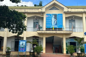 Vụ điều động giáo viên có dấu hiệu lạm dụng quyền lực: Phê bình trưởng phòng nội vụ