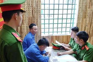 Lập Facebook cho vay lãi nặng 556%/năm