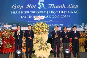 Trường Đại học Luật Hà Nội phân hiệu tại Đắk Lắk tổ chức kỷ niệm 5 năm thành lập