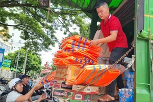 Đắk Lắk, Đắk Nông huy động cả hệ thống chính trị hỗ trợ người dân phía Bắc bị thiên tai