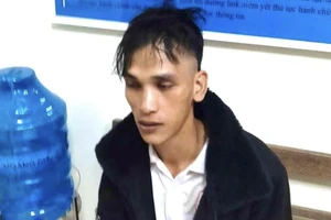 Bé gái bị 'dượng hờ' đánh chấn thương sọ não