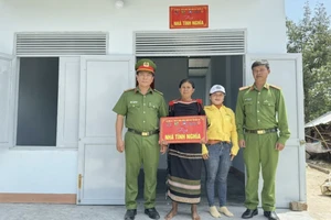 Người dân Đắk Lắk được hỗ trợ tối đa 36 triệu đồng/hộ để xóa nhà tạm, nhà dột nát