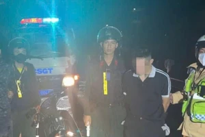 Đắk Lắk: Tạm giữ 2 thanh niên sử dụng ma túy, chạy xe máy tốc độ cao