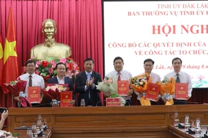 Đắk Lắk cấp kinh phí cho 140 người nghỉ hưu trước tuổi, thôi việc