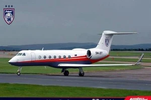 Hoàng tử Ismail… chơi sang thưởng máy bay cho đội JDT