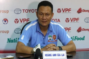 HLV Nguyễn Quốc Tuấn: 'Hôm nay tôi khen các học trò mình'