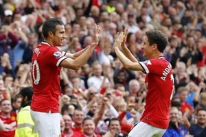 Herrera khen MU, khen UEFA và khen đủ thứ