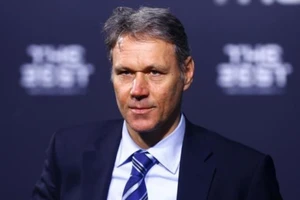 Giám đốc kỹ thuật FIFA muốn xóa luật việt vị