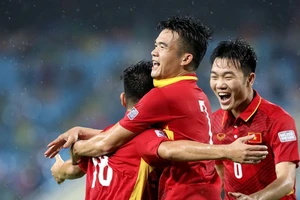 Việt Nam hay Philippines… đang tốt nhất?